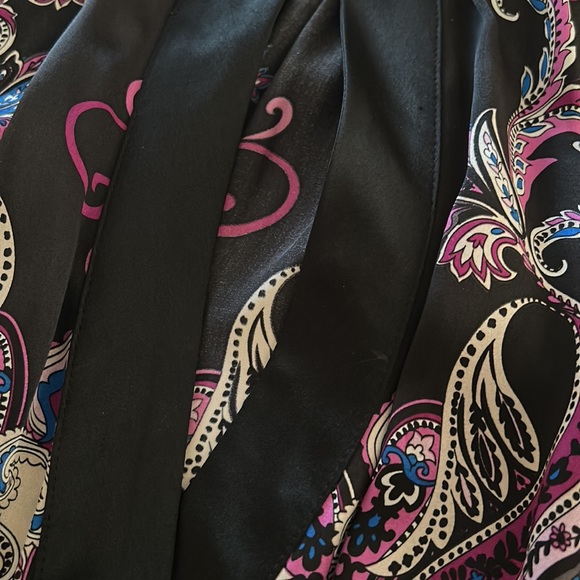 Bebe Silk Halter Too Sleeveless Blouse - Picture 5 of 9